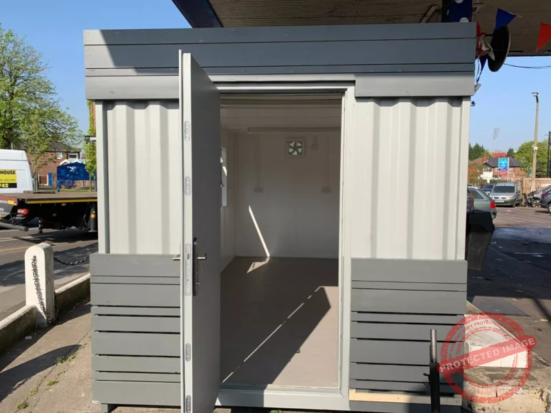 16ft x 8ft shipping container - street food/coffee shop/food kiosk - Image 3
