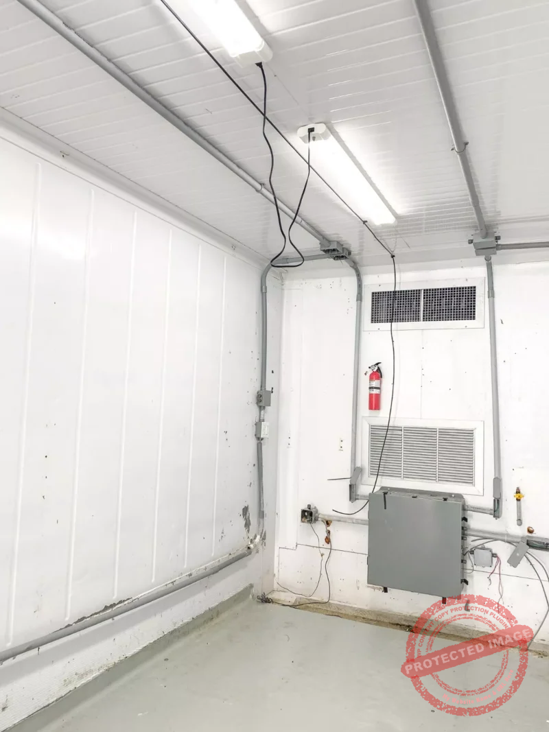 40 Foot High Cube Insulated Shipping Container with 5 Ton Bard HVAC - Image 6